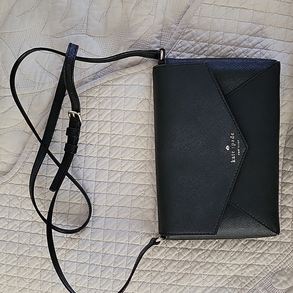 kate spade Handbags - Kate Spade Envelope Bag